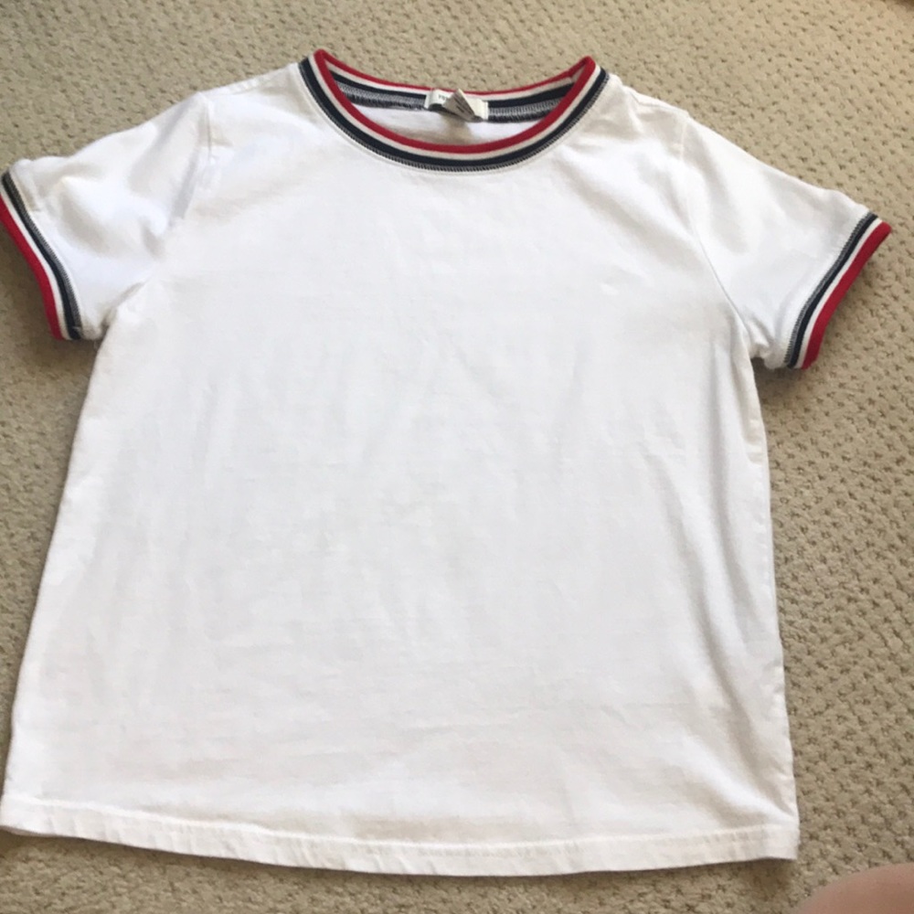Never worn and in Perfect conditions!!